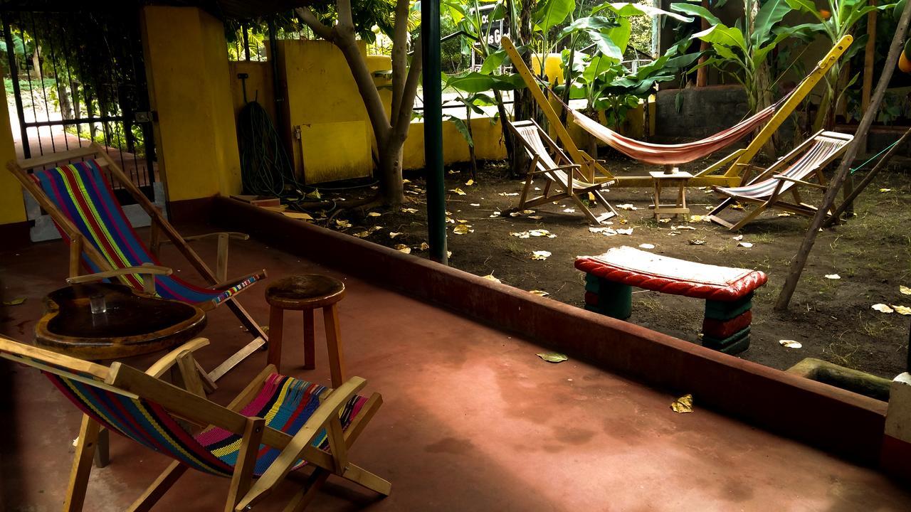 Hostel Life Is Good Moyogalpa Exterior foto