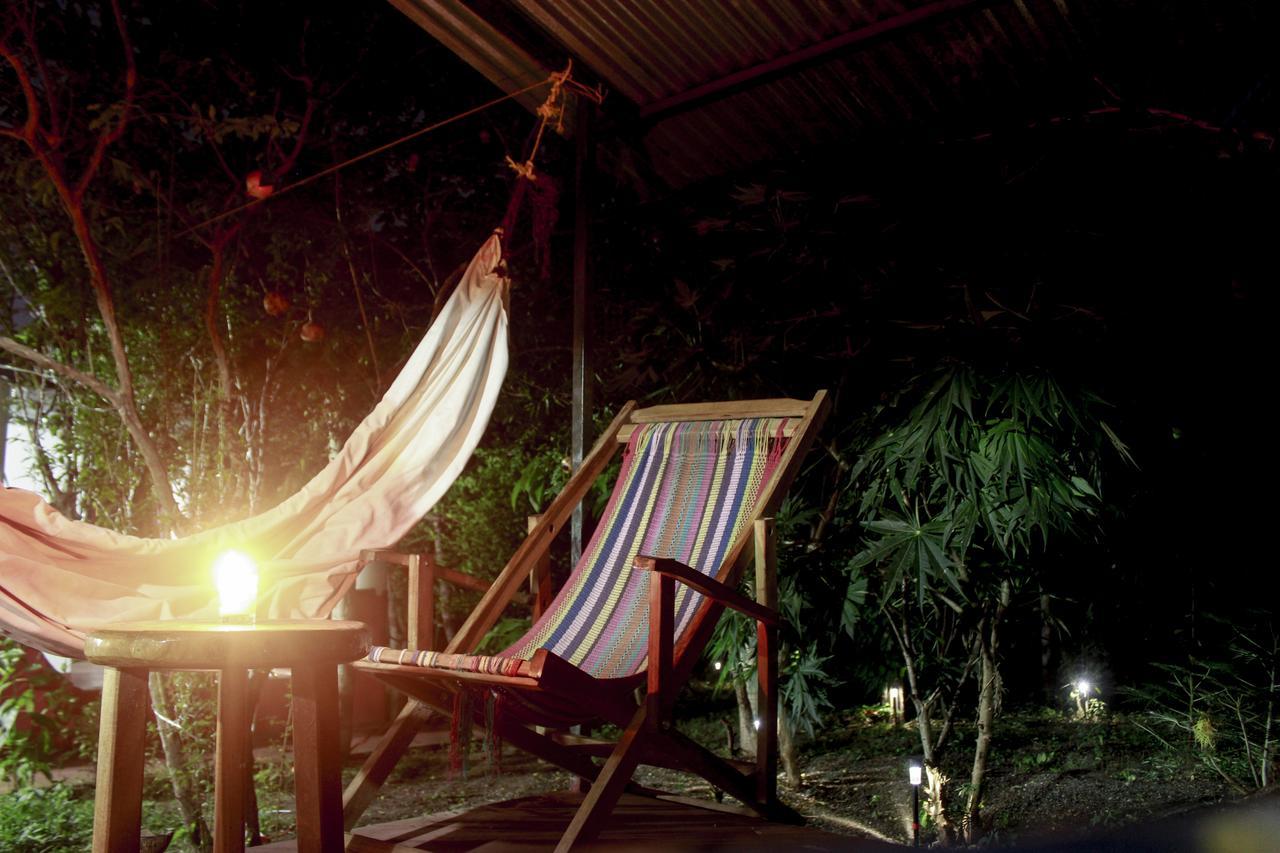Hostel Life Is Good Moyogalpa Exterior foto